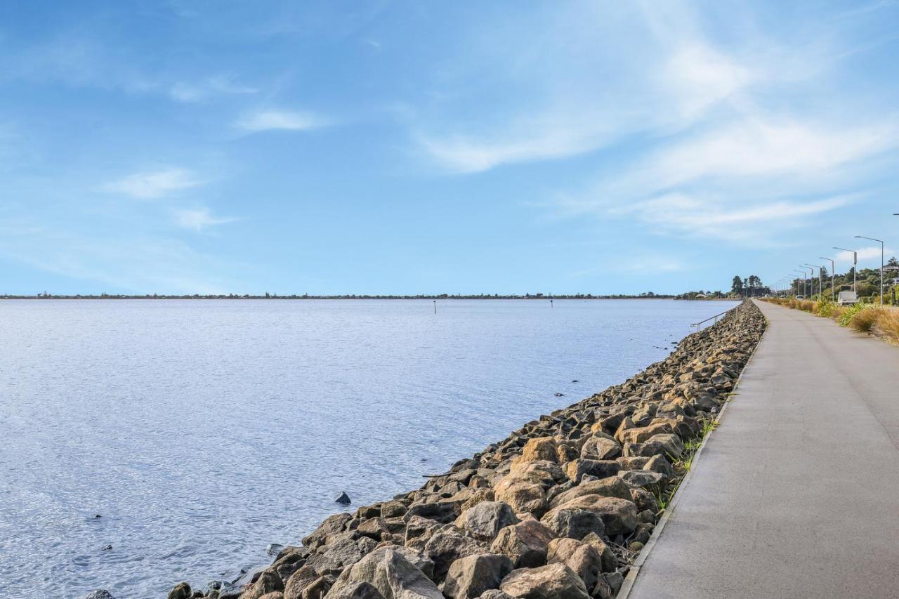 Gatehouse On The Bay - Christchurch Holiday Unit Exterior photo